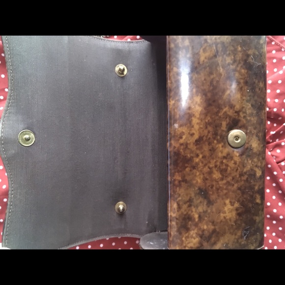 Vintage purse w/turtle detail - Picture 9 of 15